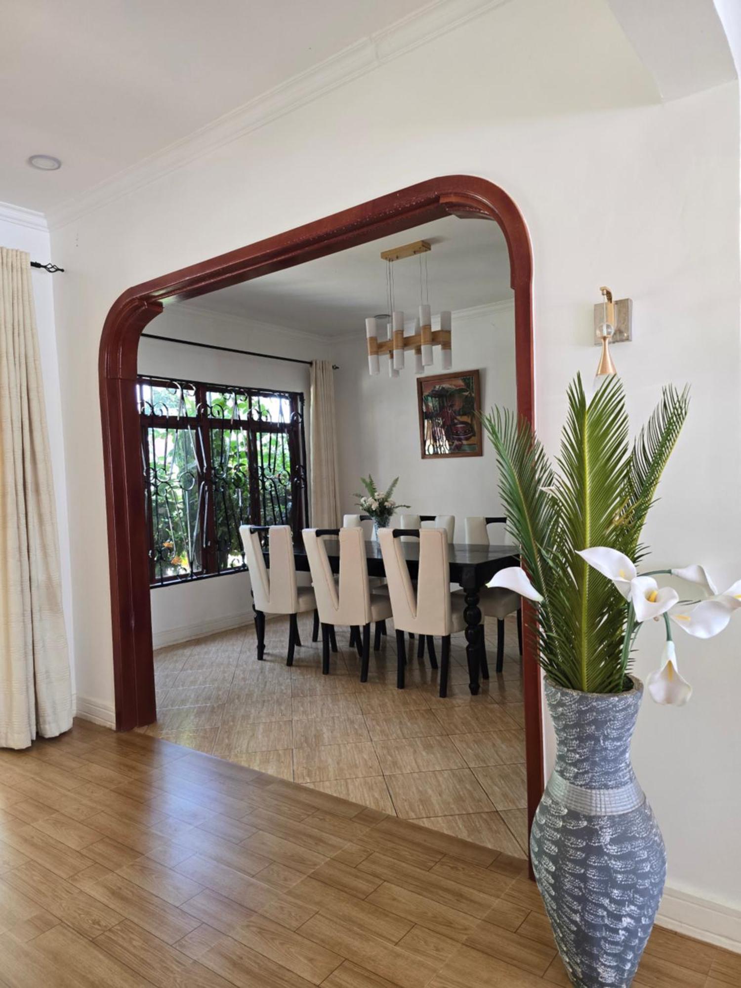 Sprunger Avenue - Tulia Homes โมชิ ภายนอก รูปภาพ